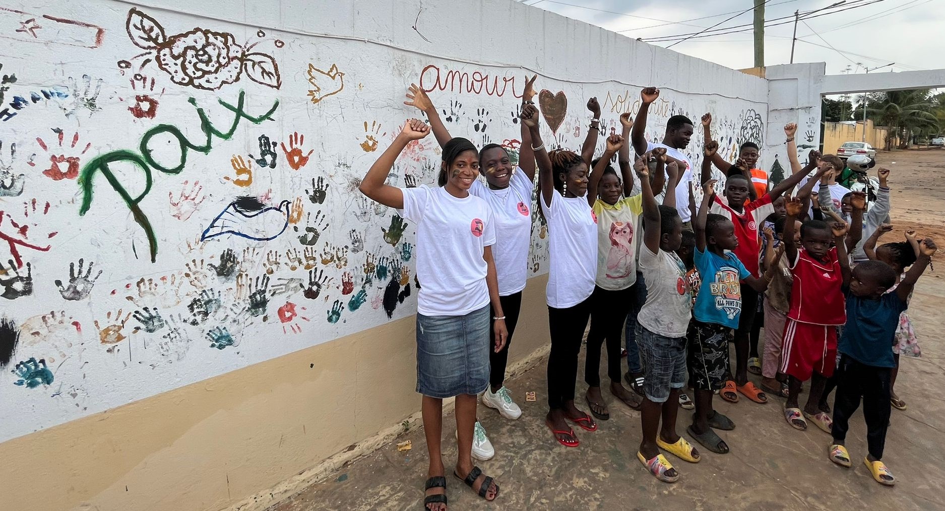 ACDIEF COMMEMORE LA JOURNEE INTERNATIONALE DE LA JEUNESSE AVEC LES JEUNES ET LES MOINS JEUNES DU QUARTIER DJIDJOLE ET SES ENVIRONS